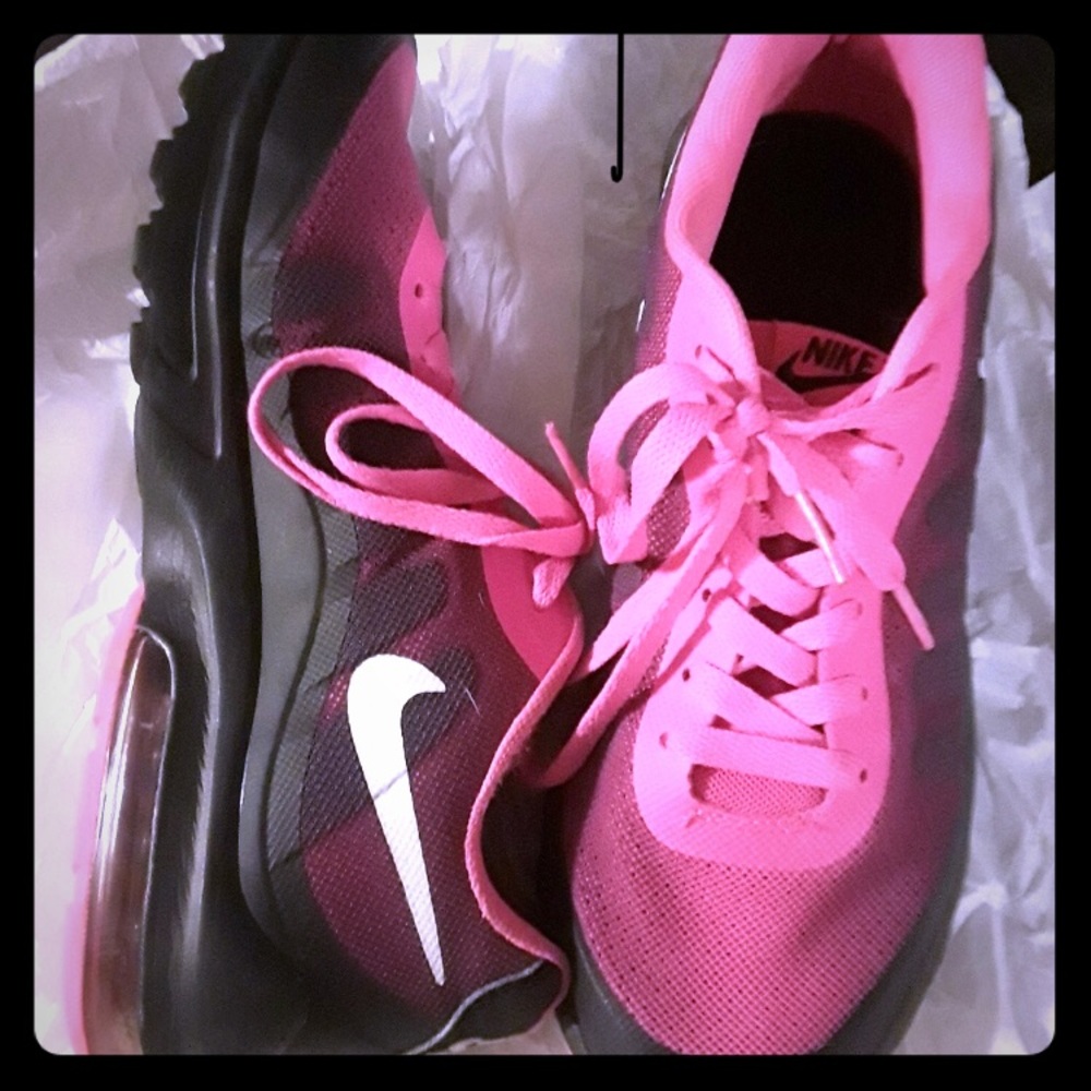Nike (repost)
